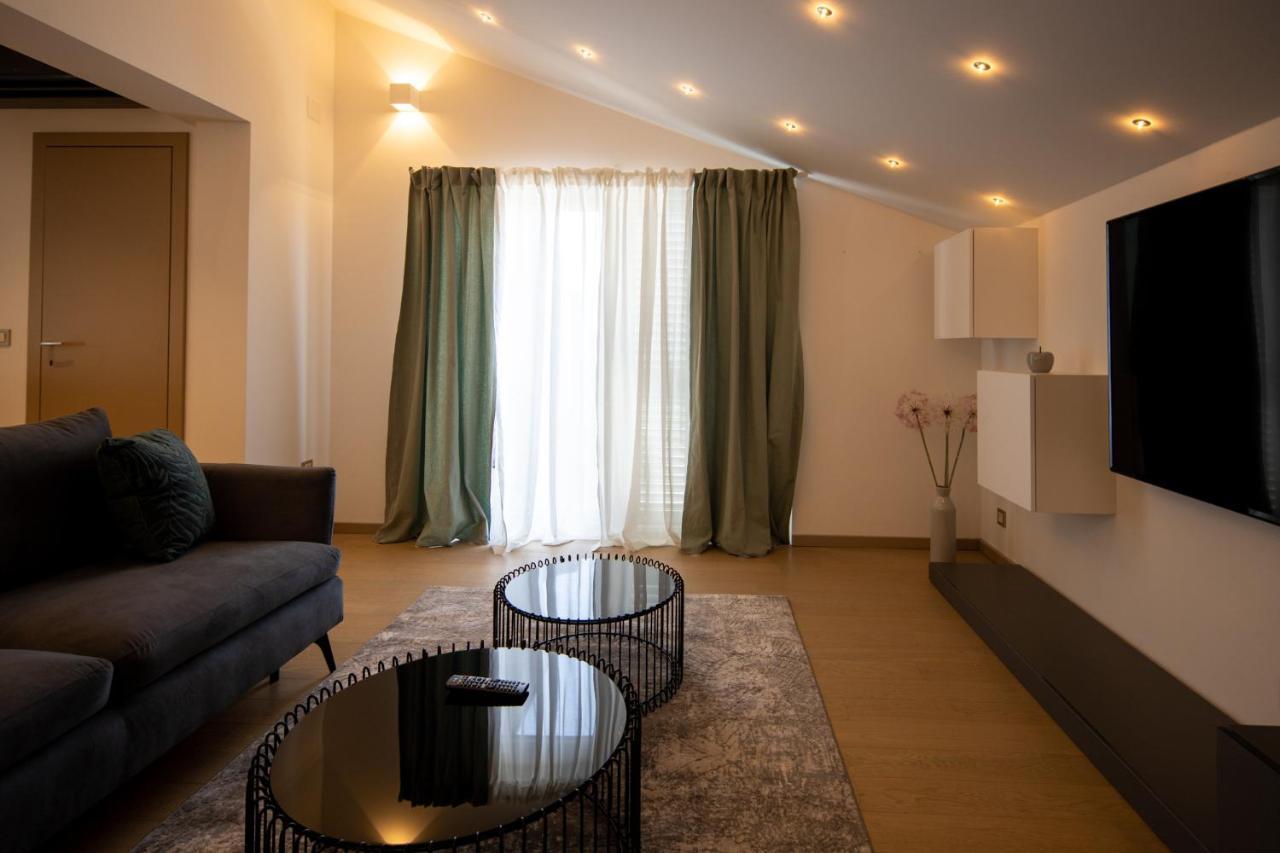 Lumaja Luxury Apartman Biograd Na Moru Exterior photo
